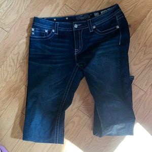 MISS ME Size 33 signature straight with horseshoe diamond bling